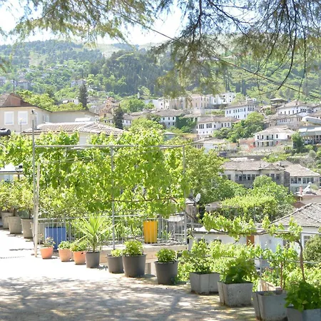 Casa de hóspedes Ada's Gjirokastër