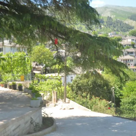 Ada's Maison d'hôtes *